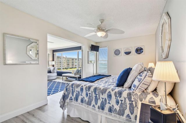 5960 30TH AVENUE S 414, Gulfport, FL 33707