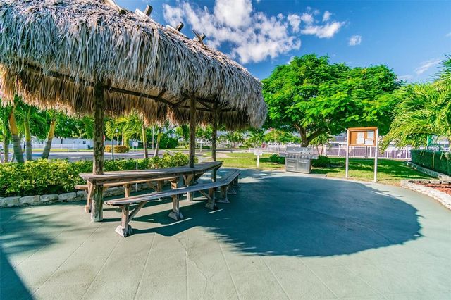 5960 30TH AVENUE S 414, Gulfport, FL 33707