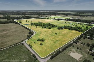 2134 Rs County Road 1402 Road, Point, TX 75472