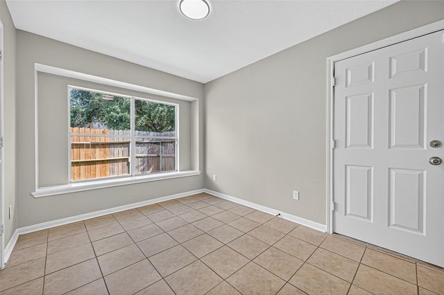 3910 Caramel Point Court, Fresno, TX 77545