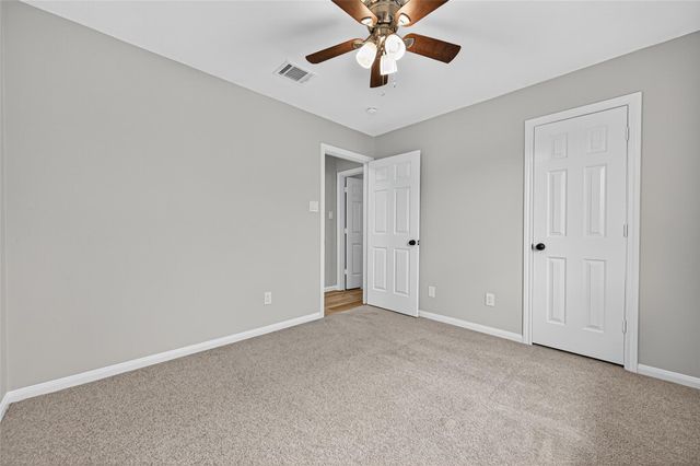 3910 Caramel Point Court, Fresno, TX 77545