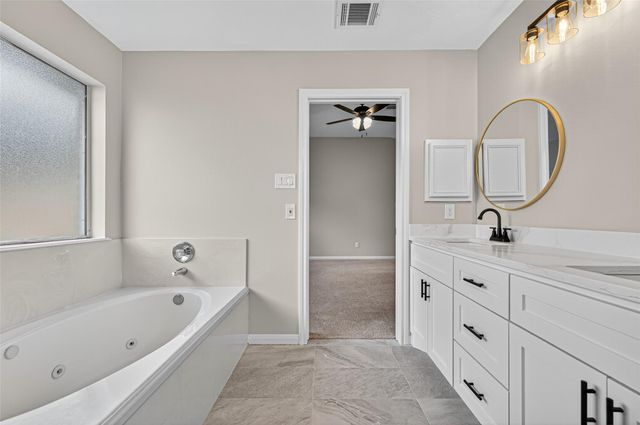 3910 Caramel Point Court, Fresno, TX 77545