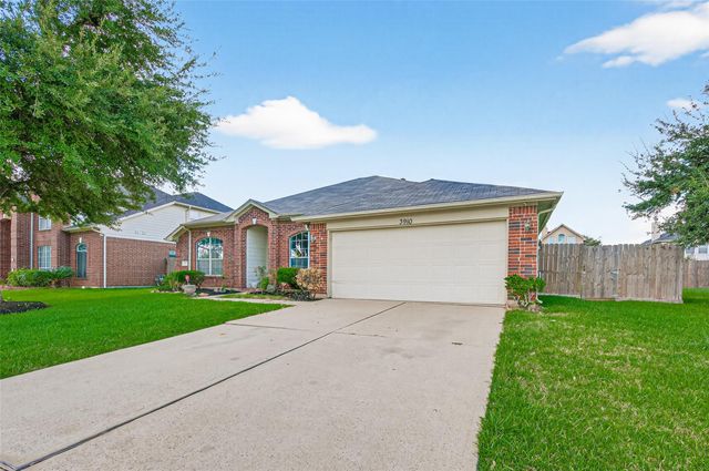 3910 Caramel Point Court, Fresno, TX 77545