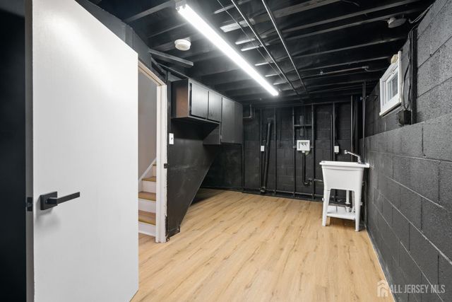 170 Montgomery Street, Piscataway, NJ 08854