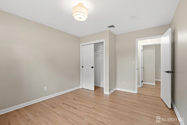 170 Montgomery Street, Piscataway, NJ 08854