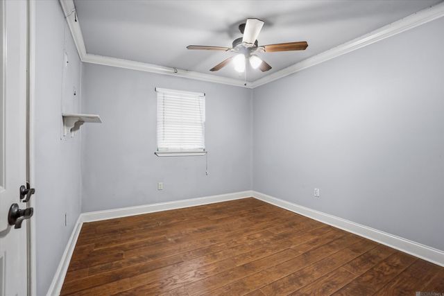 9937 Golden Gate Ave, Baton Rouge, LA 70810