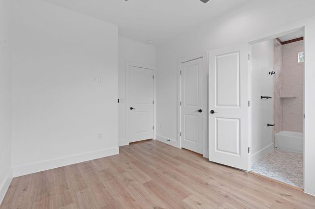 124 S Mockingbird Circle B, Cedar Creek, TX 78612