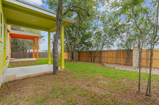 124 S Mockingbird Circle B, Cedar Creek, TX 78612