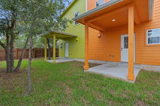 124 S Mockingbird Circle B, Cedar Creek, TX 78612