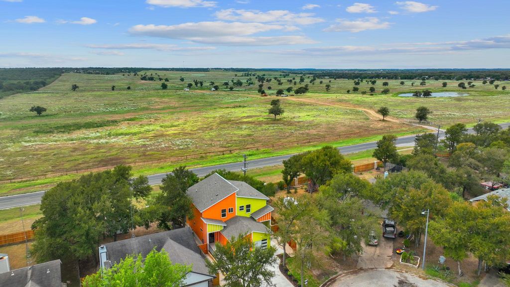 124 S Mockingbird Circle B, Cedar Creek, TX 78612