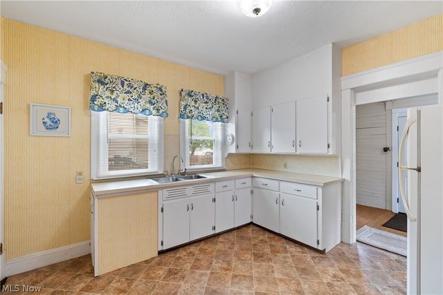 48 S Third Street, Rittman, OH 44270