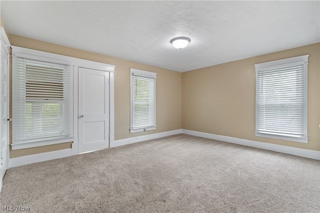 48 S Third Street, Rittman, OH 44270