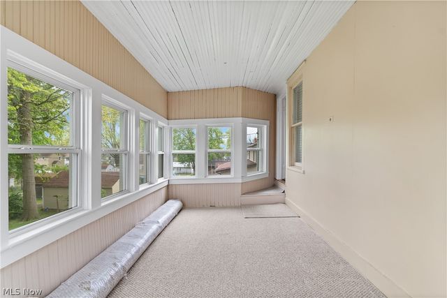 48 S Third Street, Rittman, OH 44270