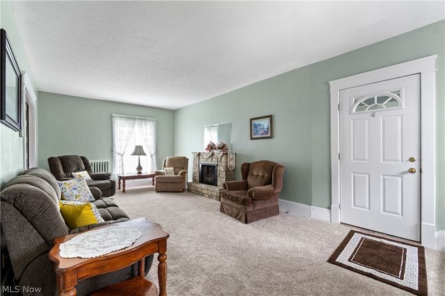 48 S Third Street, Rittman, OH 44270