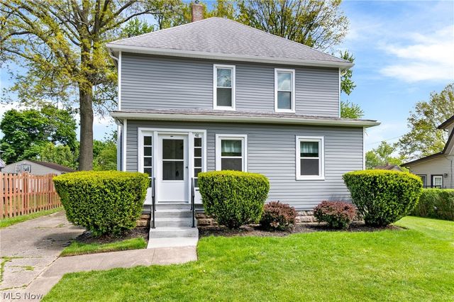 48 S Third Street, Rittman, OH 44270
