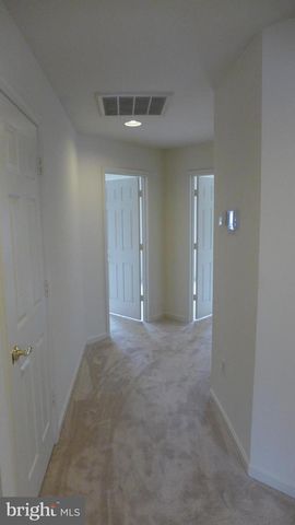 10008 MANOR PL, Fairfax, VA 22032