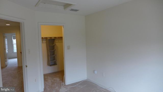 10008 MANOR PL, Fairfax, VA 22032