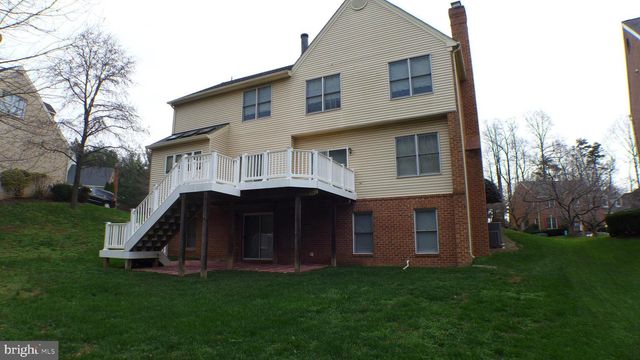 10008 MANOR PL, Fairfax, VA 22032