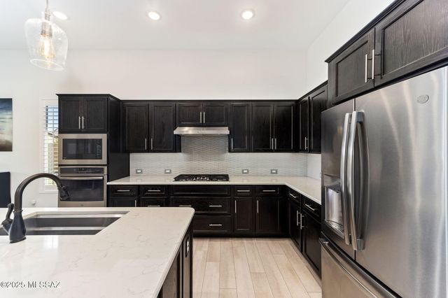 60152 E Blue Palm Drive, Oracle, AZ 85623