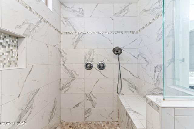 60152 E Blue Palm Drive, Oracle, AZ 85623