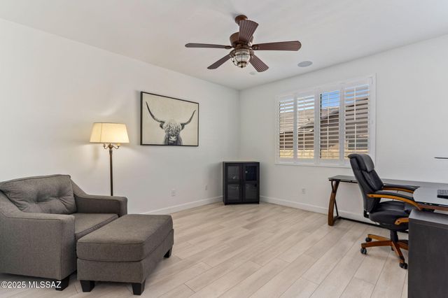 60152 E Blue Palm Drive, Oracle, AZ 85623