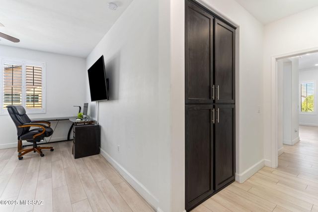 60152 E Blue Palm Drive, Oracle, AZ 85623