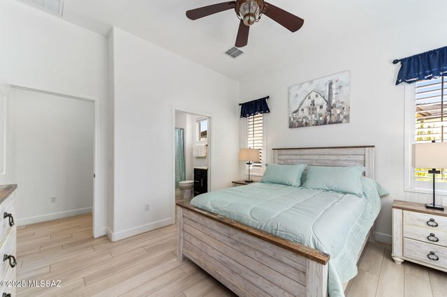 60152 E Blue Palm Drive, Oracle, AZ 85623