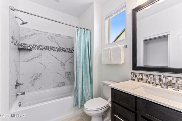 60152 E Blue Palm Drive, Oracle, AZ 85623