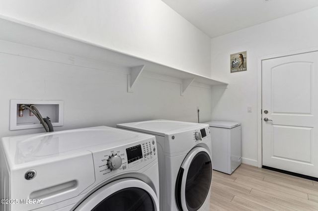 60152 E Blue Palm Drive, Oracle, AZ 85623