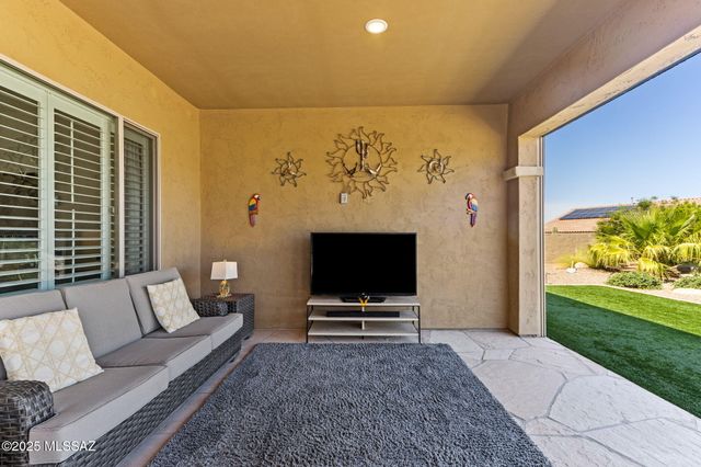 60152 E Blue Palm Drive, Oracle, AZ 85623