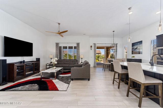 60152 E Blue Palm Drive, Oracle, AZ 85623