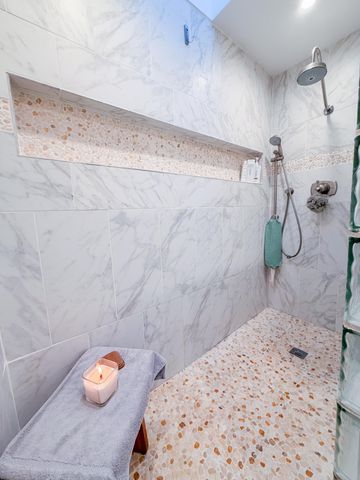 306 Woodbrook DR, Covington, VA 24426