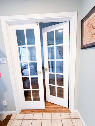 306 Woodbrook DR, Covington, VA 24426