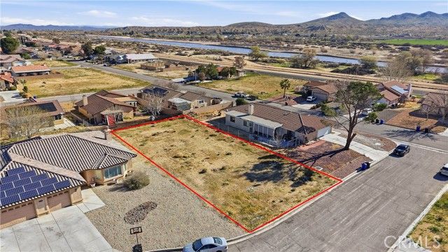 14758 Bristol, Helendale, CA 92342