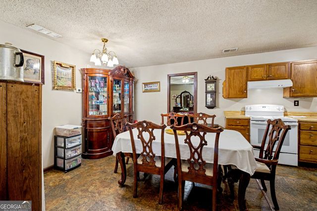 526 Susan Drive, Villa Rica, GA 30180