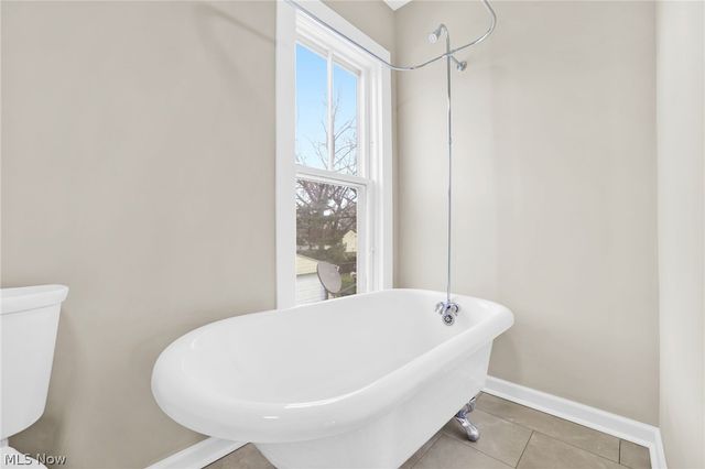 941 Carnegie Avenue, Akron, OH 44314