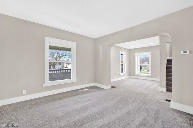 941 Carnegie Avenue, Akron, OH 44314