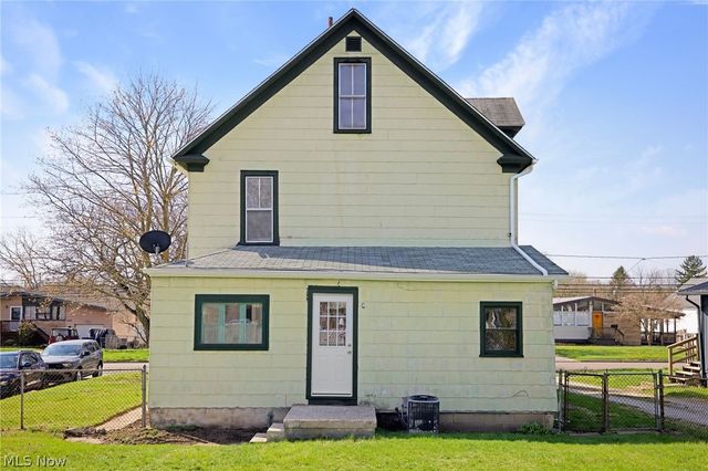 941 Carnegie Avenue, Akron, OH 44314