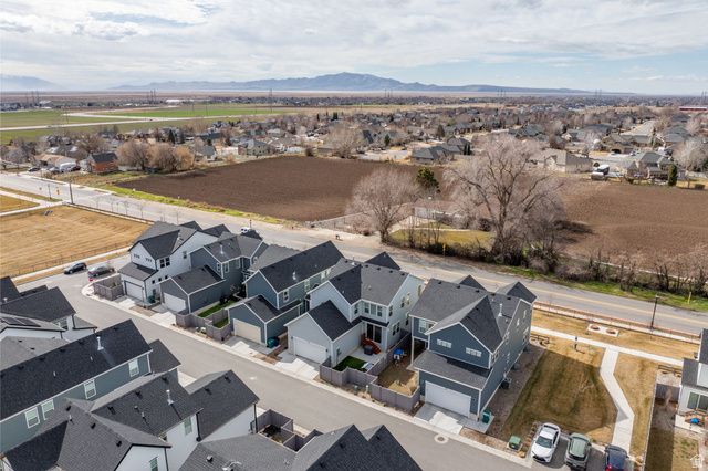 841 N 2175 W, Layton, UT 84041