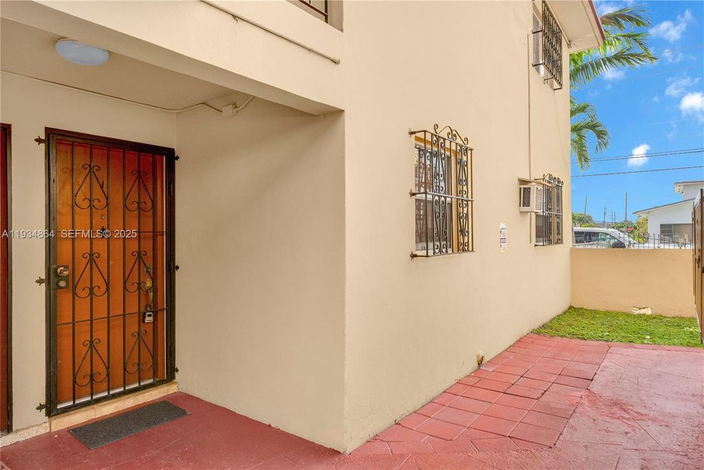 Image 1 of property listing at 47 NW 47th Ave 1, Miami, FL 33126