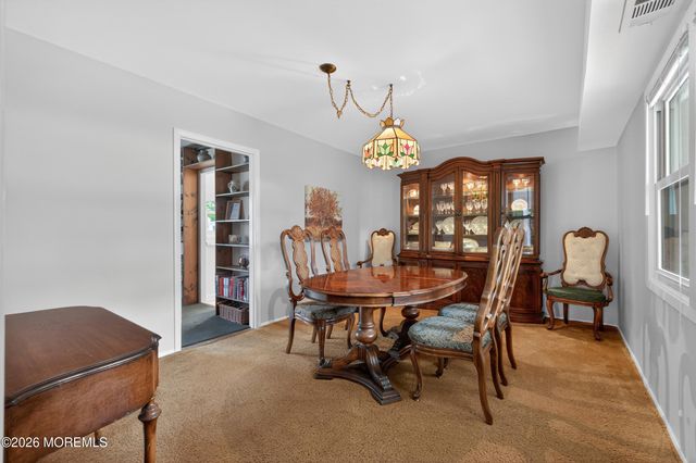 22 River Drive, Marlboro, NJ 07746