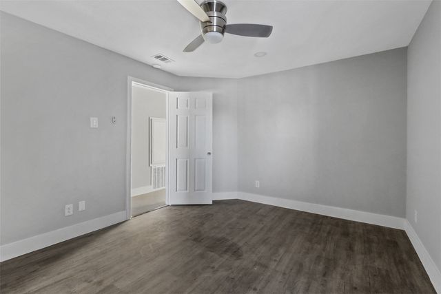 1513 E Interstate 30 127, Garland, TX 75043