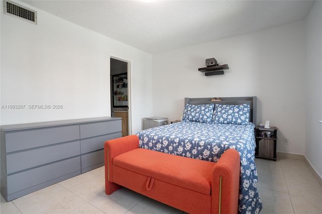 5555 Ludlam Rd 46, South Miami, FL 33155