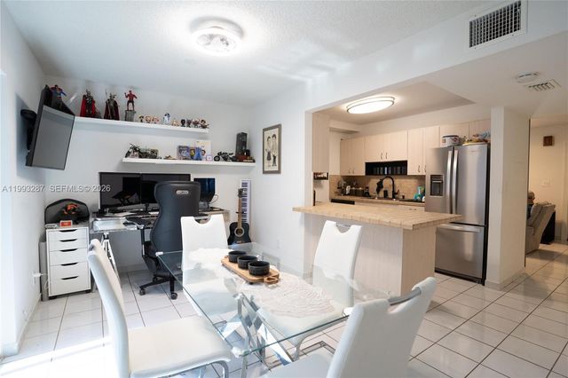 5555 Ludlam Rd 46, South Miami, FL 33155