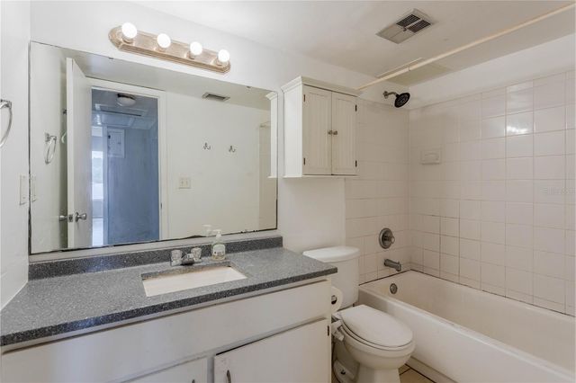 618 ORANGE DRIVE 216, Altamonte Springs, FL 32701