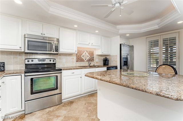 1530 Imperial Golf Course BLVD 322, Naples, FL 34110