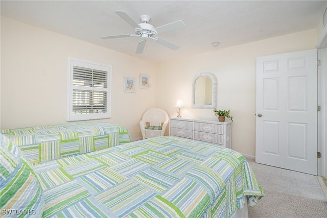 1530 Imperial Golf Course BLVD 322, Naples, FL 34110