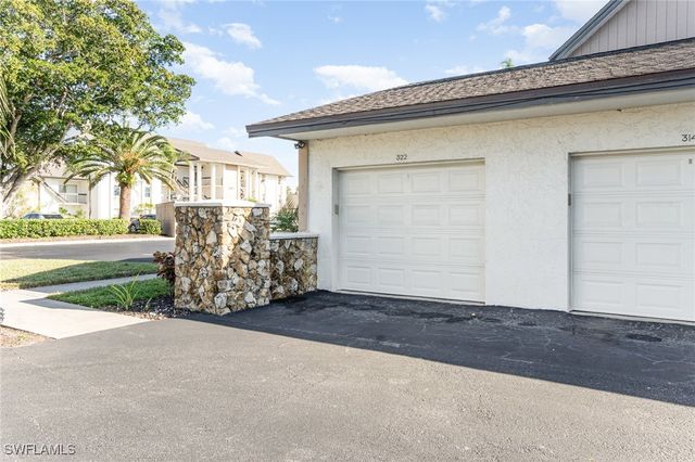 1530 Imperial Golf Course BLVD 322, Naples, FL 34110