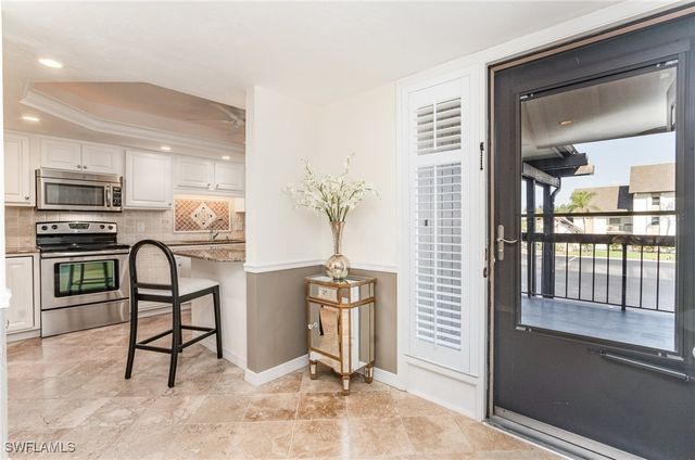 1530 Imperial Golf Course BLVD 322, Naples, FL 34110