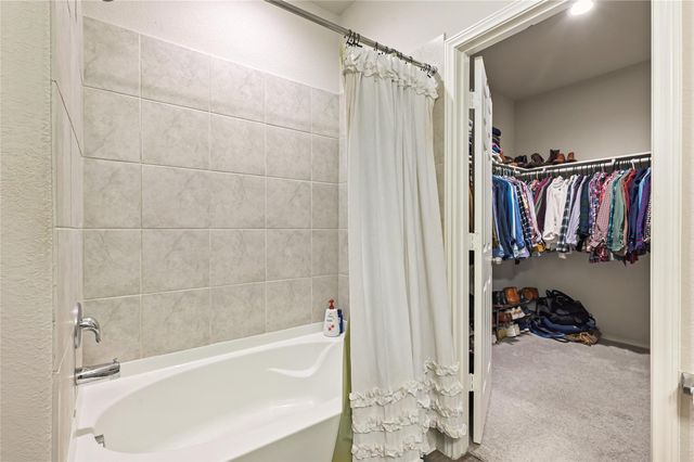 21018 Wenze Lane, New Caney, TX 77357